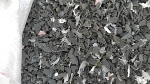 出售PS纱线管破碎料，沉水料，现货40多吨