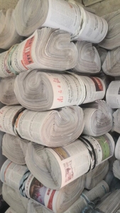 常年供应二手报纸，摊开打捆，每个月100吨