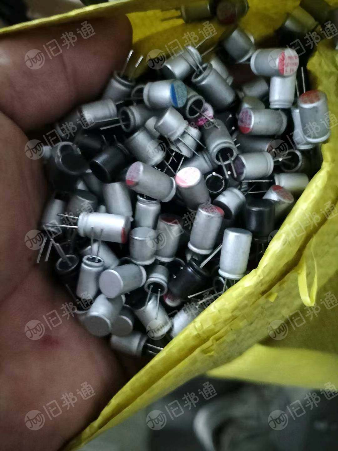 出售电解电容固态铝壳,现货10吨,广东汕头提货