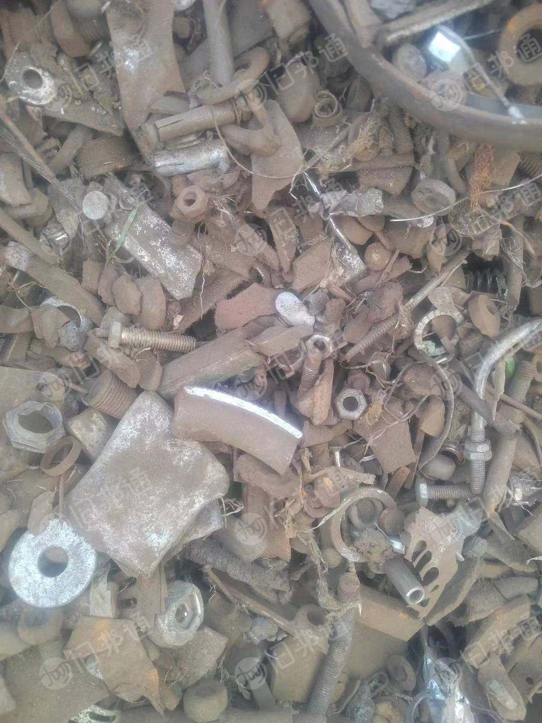 出售废钢小料,长期有货,低于市场价,现货40吨