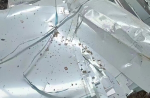 出售彩涂板0.5-0.6厚度，利用料厚度1.8×279宽度，材质780硬度，出售天窗料，粉板厚度0.7，能拉伸