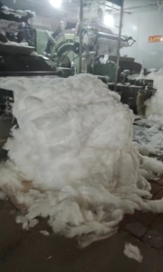 尼龙废料白色7吨，感兴趣的老板联系！