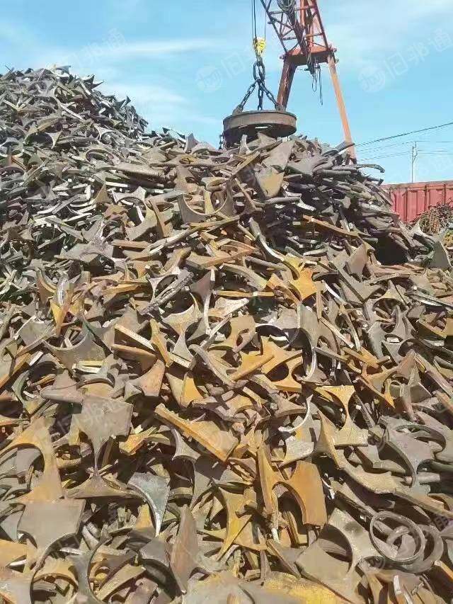 长期出售钢板下脚料,清一色精料,月供600吨