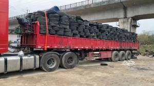 大量收购小钢丝胎，电摩胎，炼油用