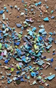 出售蓝绿红黄丙粉碎料，生活PP破碎料，干净