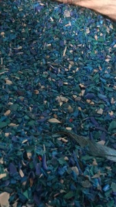 长期出售燃气管道破碎料，兰线管破碎料，可直接上机造粒