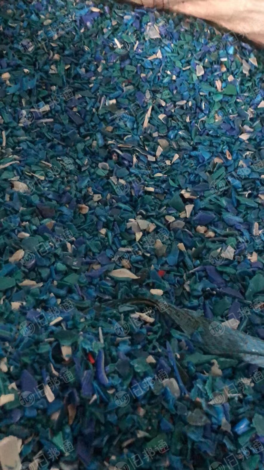 长期出售燃气管道破碎料,兰线管破碎料,可直接上机造粒