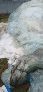 长期出售分拣好的高压膜，低压膜，废旧大棚膜，二级膜，杂膜等