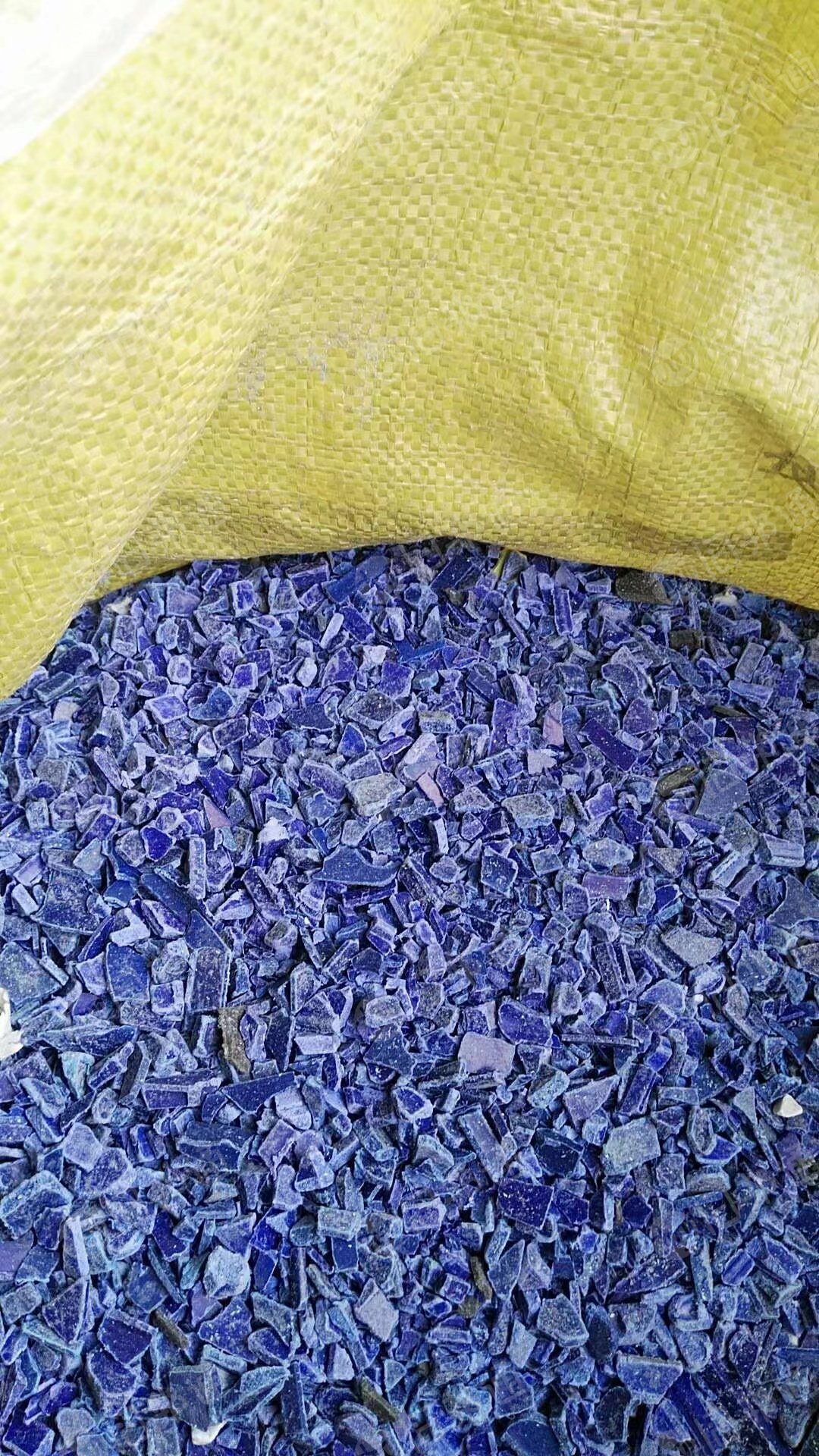 长期出售各色水果筐破碎料,黑色,瓷白,透明,宝蓝,红色等