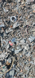 出售进口废铝，货场筛选出来的废铝，现货50吨