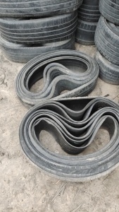 出售小钢丝胎，切割套好，现货30多吨