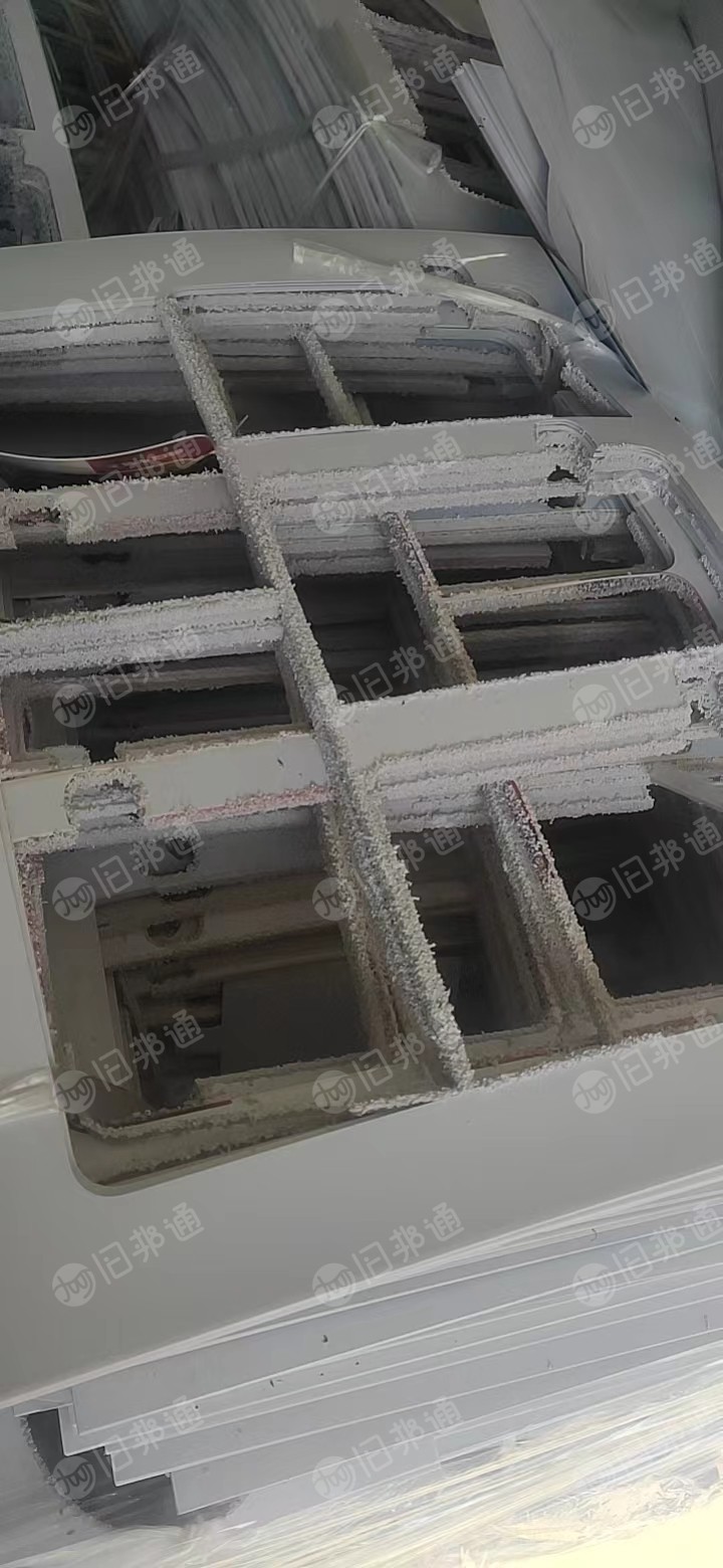 出售PVC卡框边角料,不带磁没镀层的,含10%钙粉,现货18吨