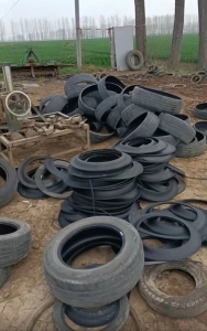 出售小钢丝胎切割好，现货20多吨，月供60吨