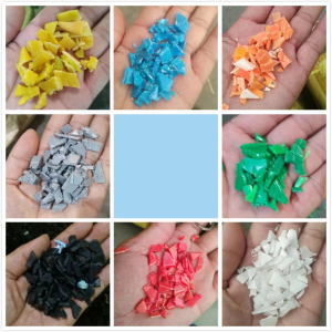 常年出售 (白蓝.红,黄绿黑色) 各种颜色的PE低压粉碎料