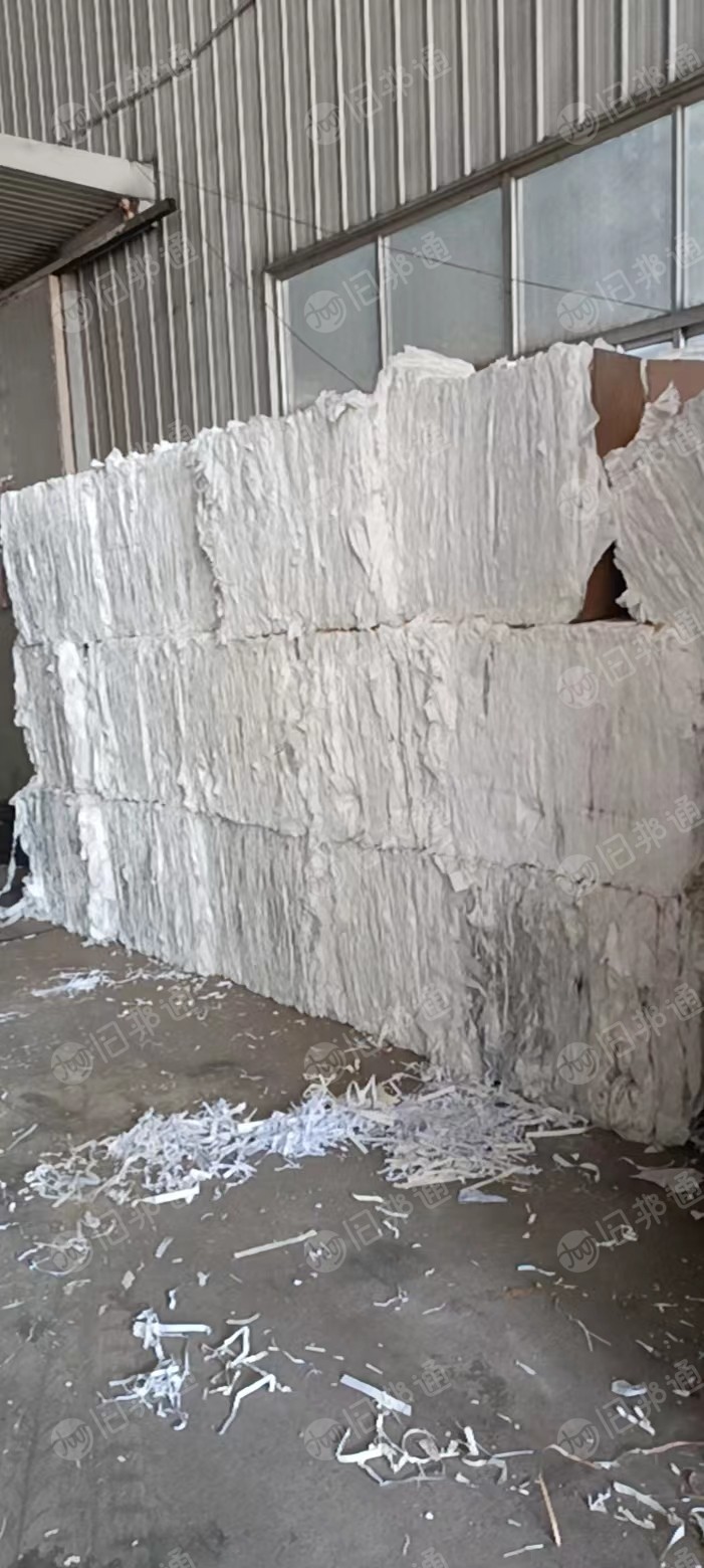 出售白色不锈钢衬纸,不带油,散货打包好的,长期有货,江苏泰州提货