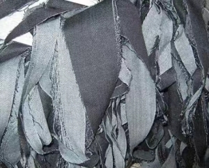 出售牛仔布碎开花料，全棉碎布，纯棉布碎废布，牛仔布块