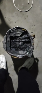 处理生产废料，过期料，聚氨酯块料，用铁通装的，每月3-5吨，可炼油