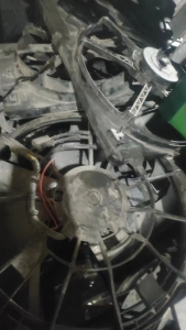 出售保险杠毛料6吨，汽车风扇料五六吨，还有油底壳，缸盖，水箱头等毛料