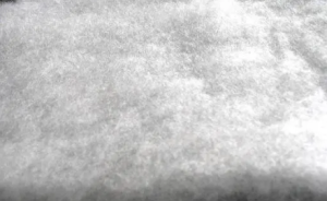 长期出售纺丝棉，喷胶棉废料，不打包