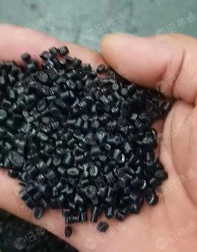 出售黑色吨包颗粒,过40目,注塑用