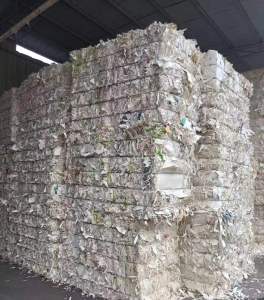 出售纯白口杯纸边料，小花口杯纸，月供100吨