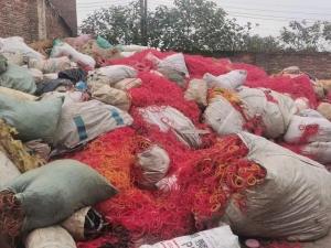 大量收购橡胶胶辊料、聚氨酯高温pu、现金装车！