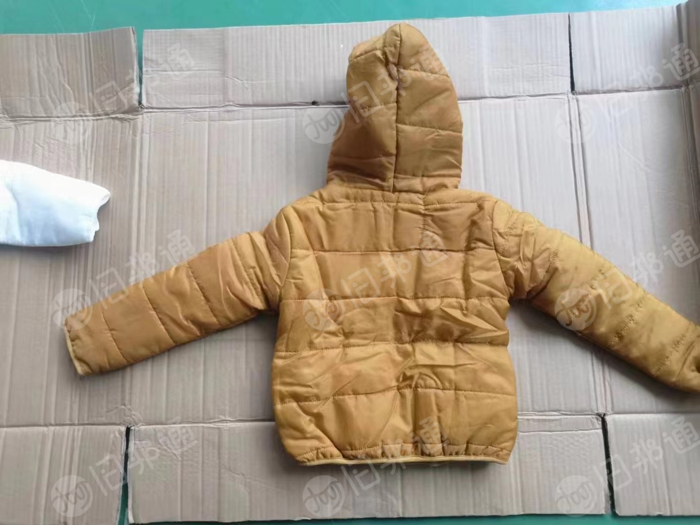 大量出售纯毛 ,毛料