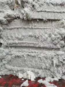 长期出售大白棉、化纤棉、纺纱用，适合8支到12支