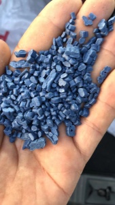 出售各色软质PVC颗粒，可做鞋底，交通设施