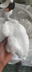 长期收购白色PBT废料，PBT丝，大盘丝，PBT无纺布，纯白PBT水口料，PBT块料
