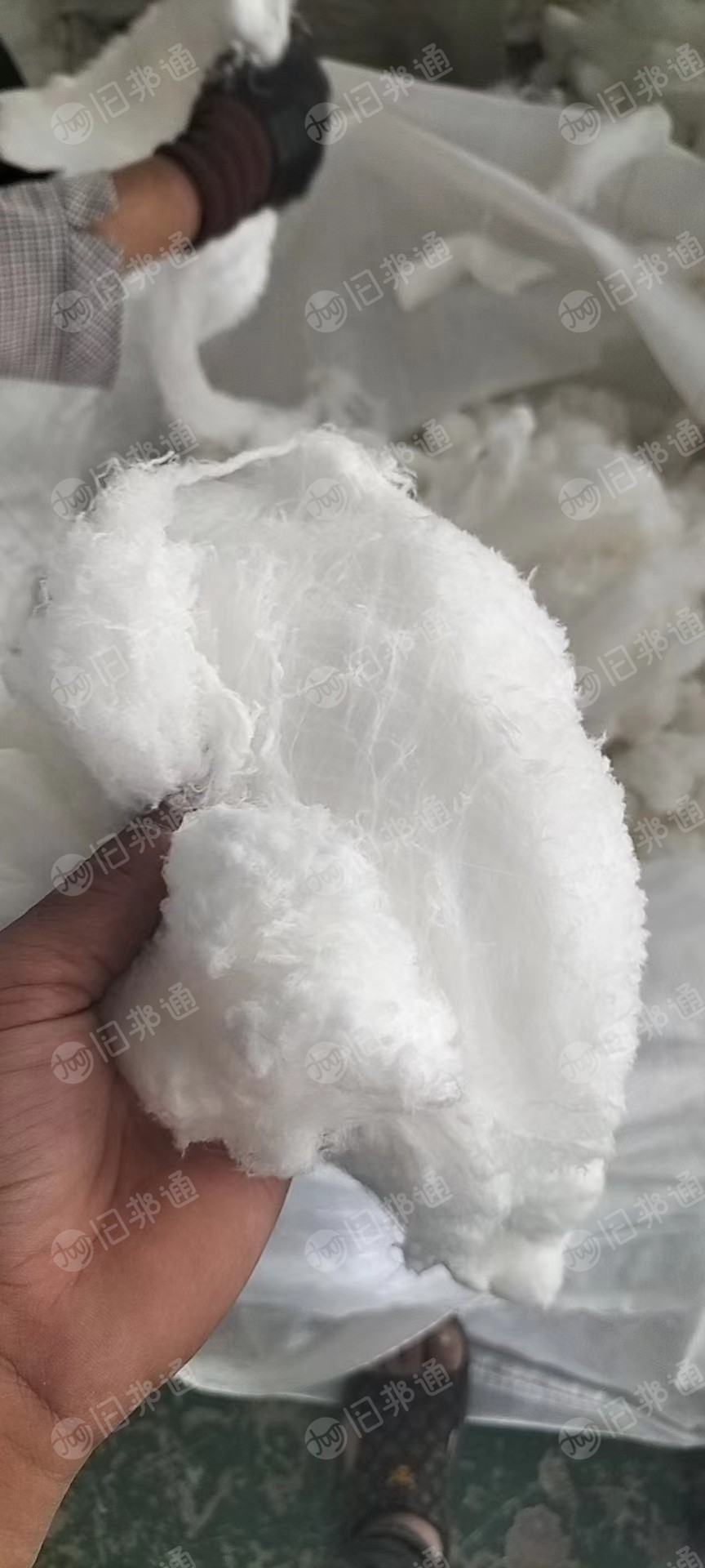 长期收购白色PBT废料,PBT丝,大盘丝,PBT无纺布,纯白PBT水口料,PBT块料