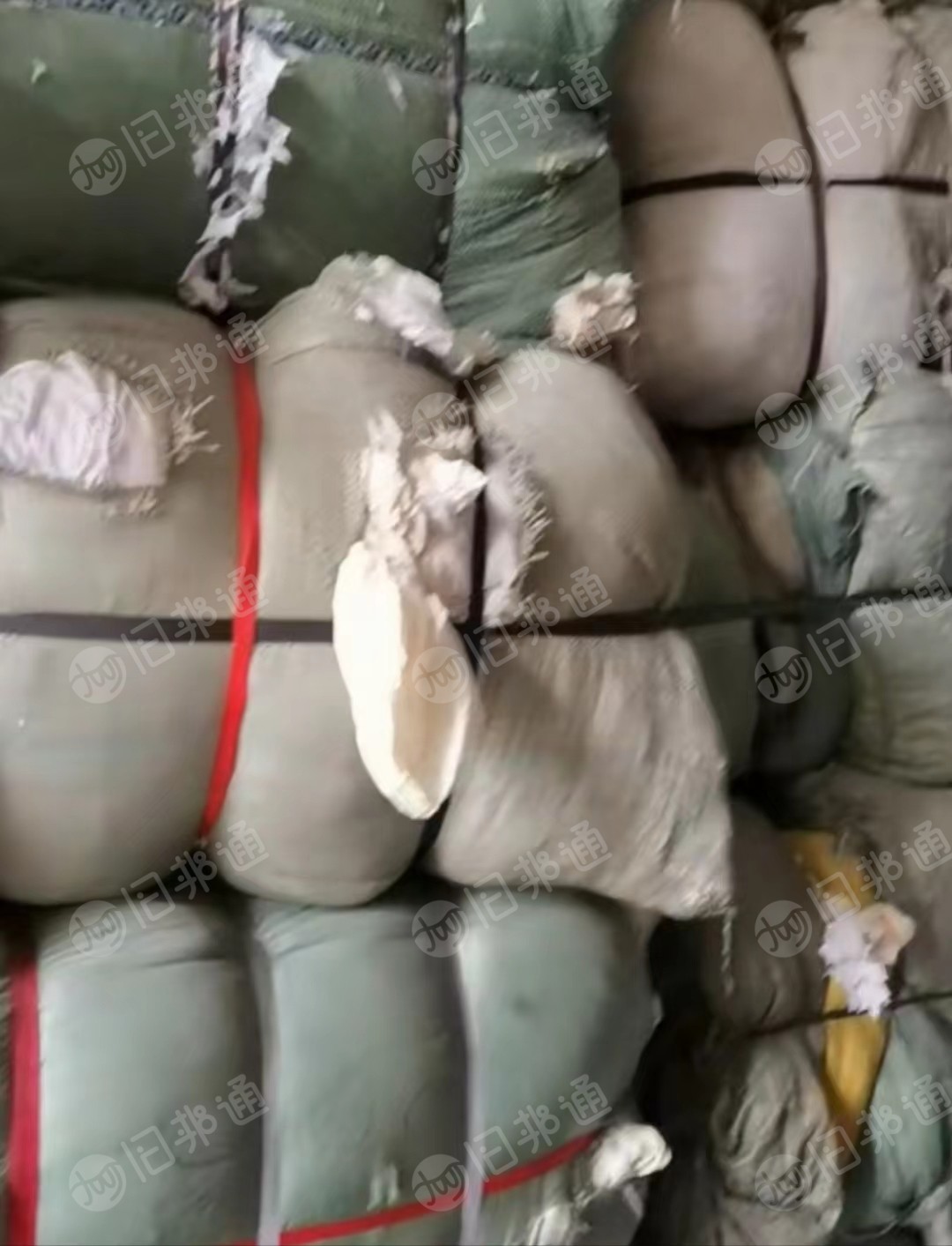 广东供应大量白色氨纶碎布,需要的联系!