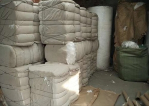 长期出售脱脂棉，用于被子，卸妆棉，棉球等！