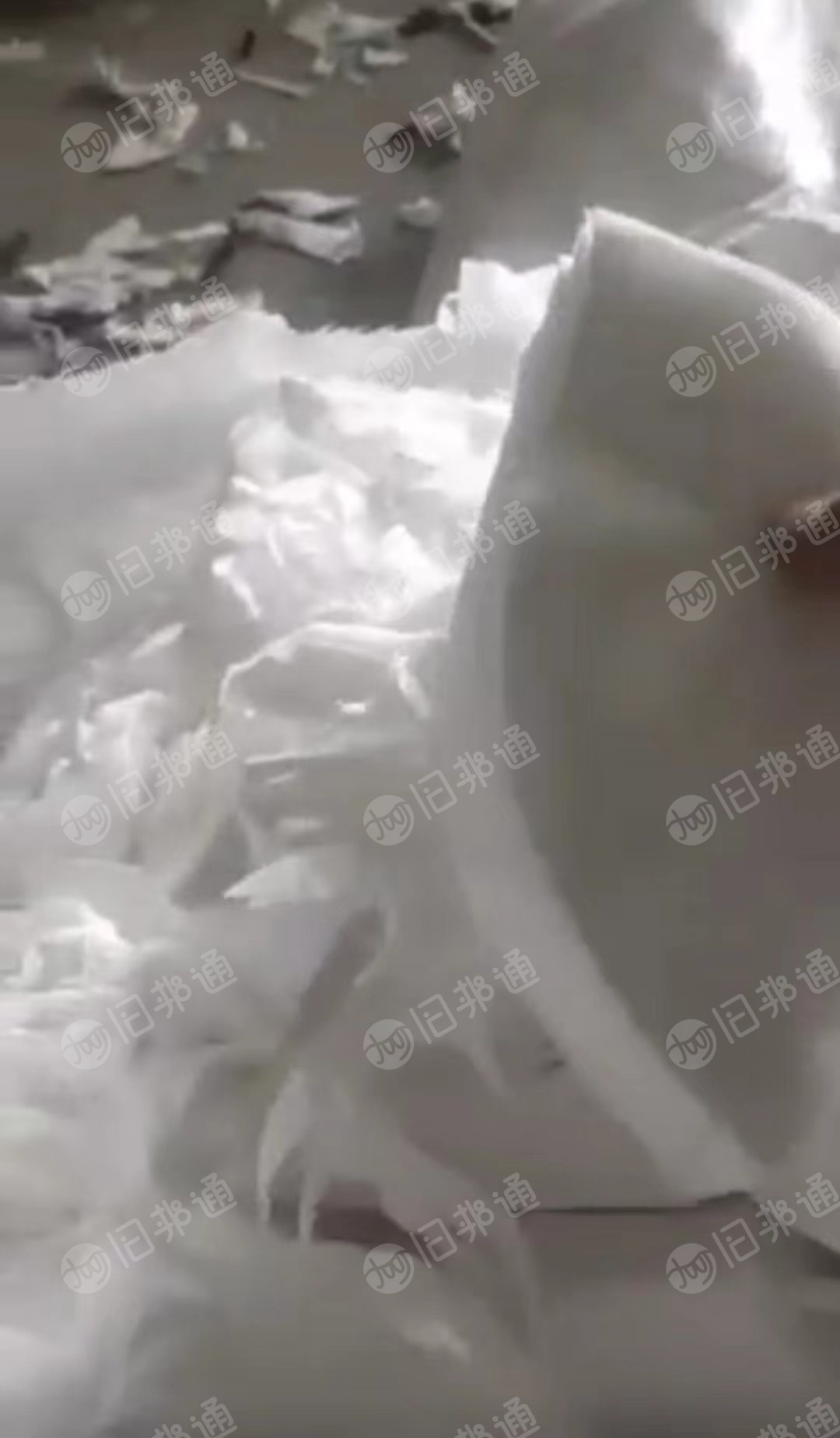 河南出无纺布边角料,需要的联系!