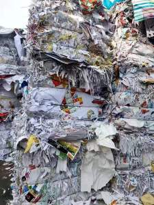 长期出售不干胶废纸，大量现货，河南郑州提货