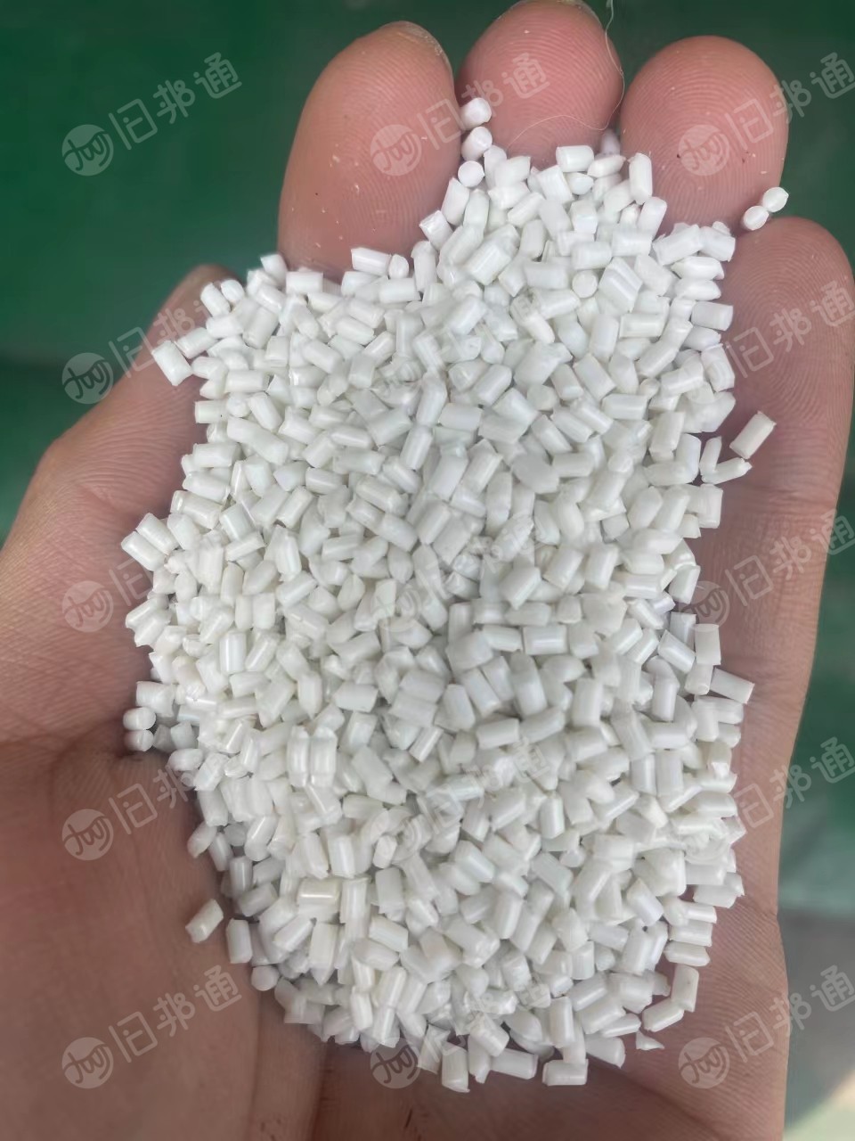 长期供应各色再生尼龙颗粒,过80目