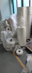 大量回收原色杂色低压膜边料，原色高压边料，花高压膜。