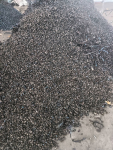 出售废铁销，干净无杂质，每个月100吨