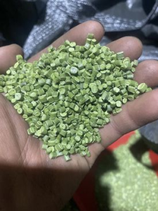 常年出售复合膜颗粒，彩印厂颗粒