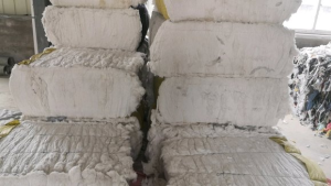 大量出售褪色牛仔本白开花棉，褪色牛仔增白开花棉，都是涤棉85的