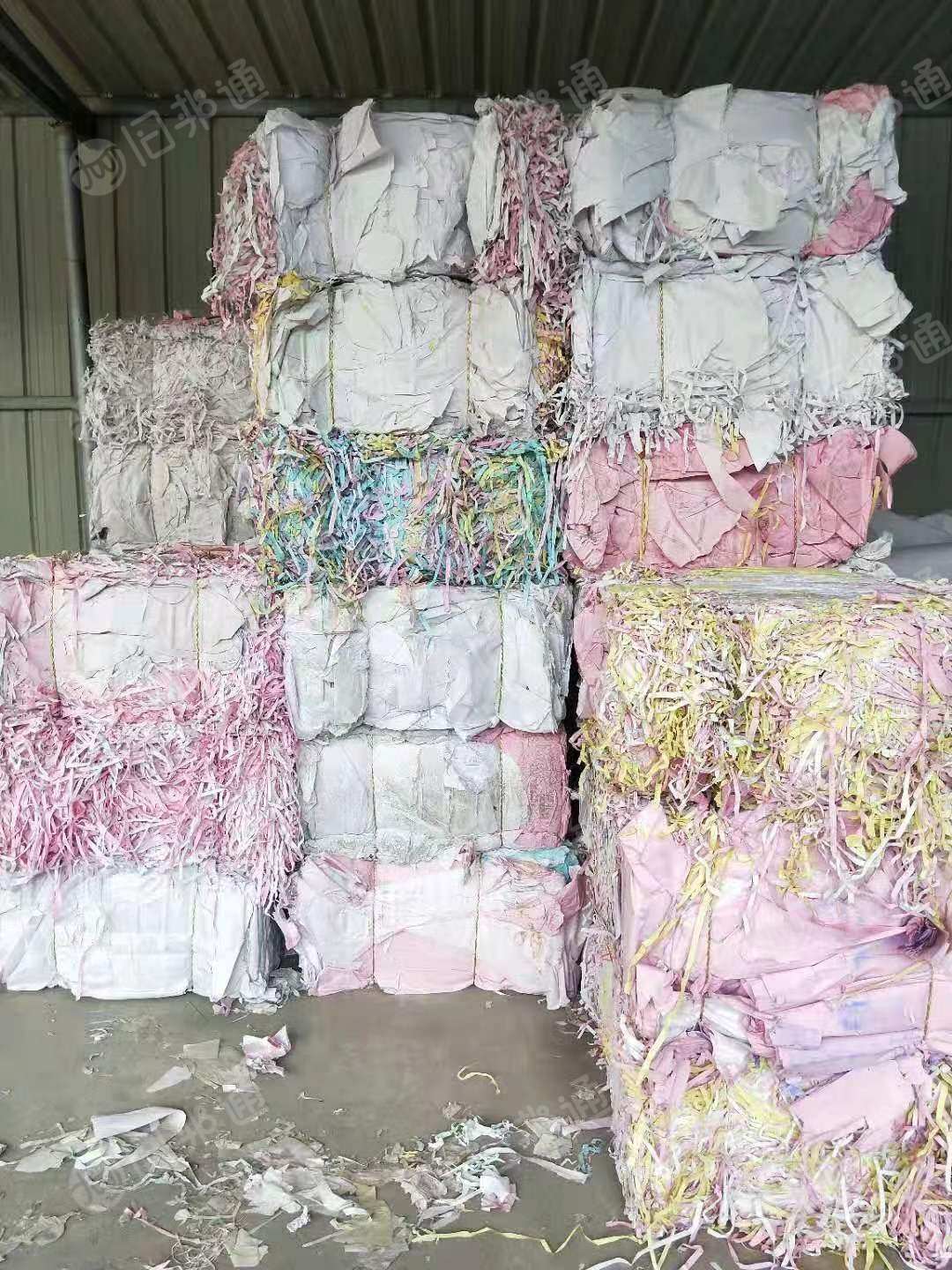 常年供应无碳原纸,玻璃卡,彩色废纸,月供150吨