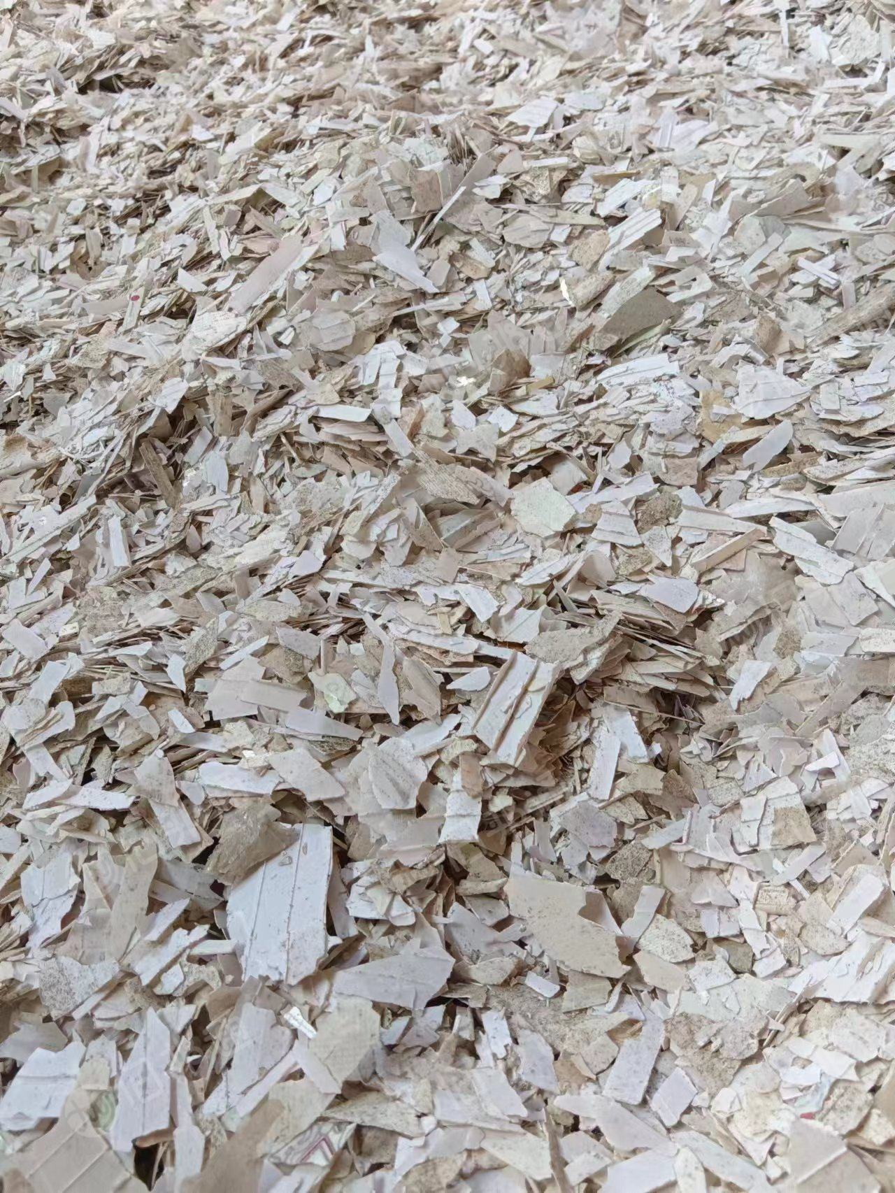常年出售PVC扣板破碎料,硬质PVC粉碎料