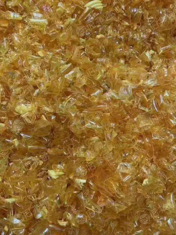 求购PET打包带破碎料,聚酯瓶片,瓶胚等