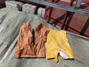 出售废果袋纸，包梨的纸袋，现货20吨，山东烟台提货