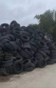 出售废旧轮胎，小钢丝胎，现货2挂车