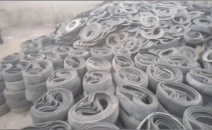 长期出售铲车胎，钢丝胎，电摩胎等，专业轮胎加工