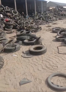 常年销售各种废旧轮胎，橡胶制品废料，黑橡胶边角料