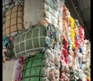 常年高价供应优质涤纶氨纶造粒布！