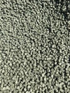 专业生产 PPR 颗粒，管料，月产量 600 吨