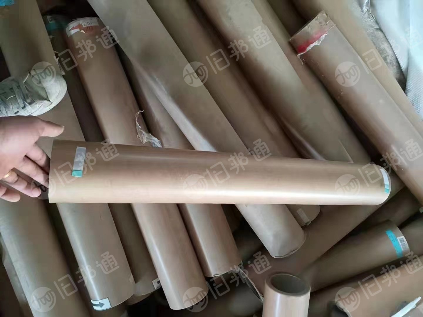 出售二手纸筒，可二次使用，每个月有50吨左右，广东广州提货。